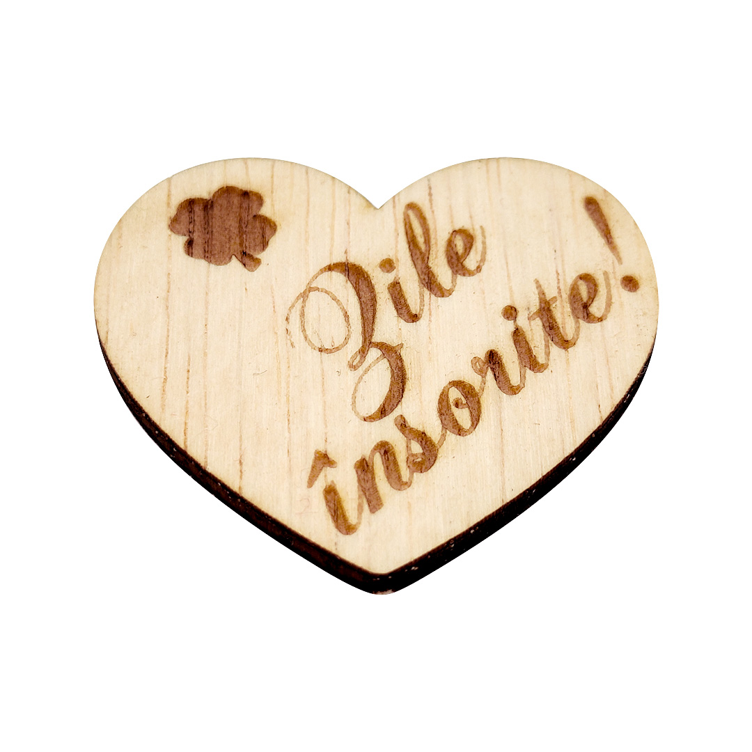 Inimioare cu diverse mesaje - Martisor artizanal de lemn cu magnet - imagine 15
