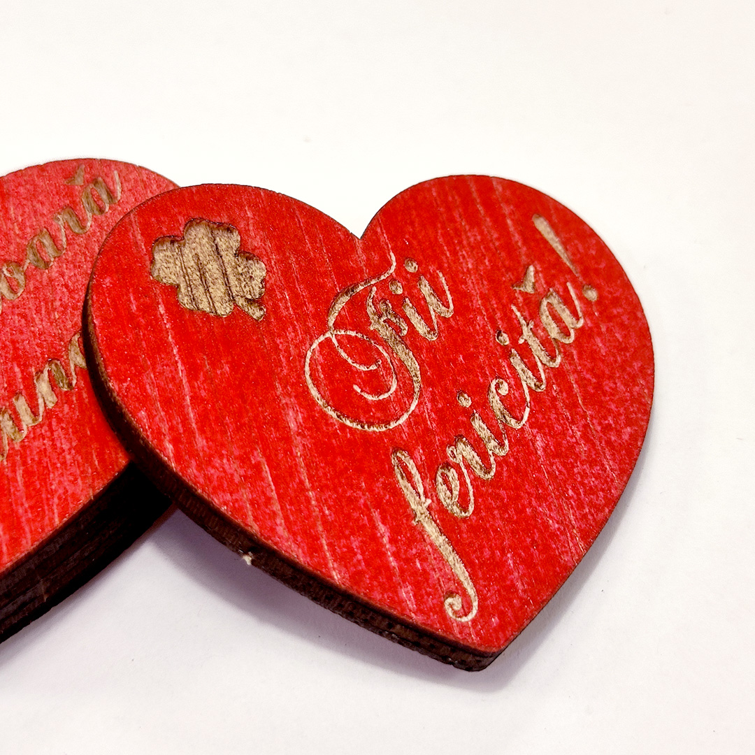 Inimioare cu diverse mesaje - Martisor artizanal de lemn cu magnet - imagine 10