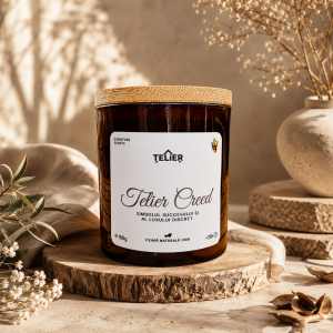 Lumânare parfumată Telier Creedai, aromă masculină fresh-lemnoasă, în recipient negru premium