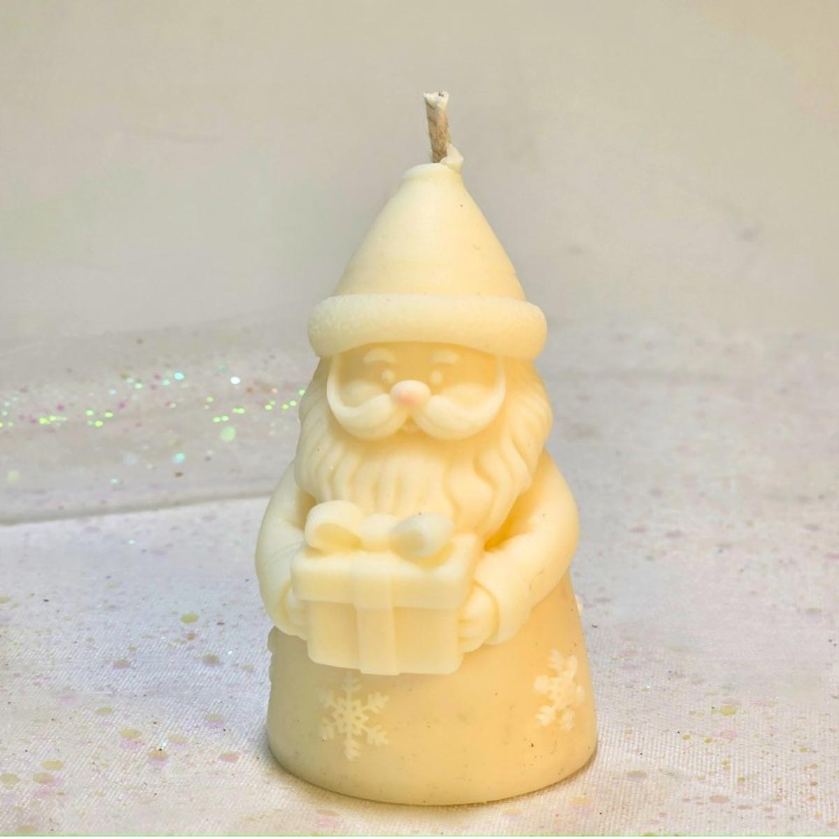 Lumânare decorativă parfumată Moș Crăciun – 65 g, ceară de soia - imagine 4